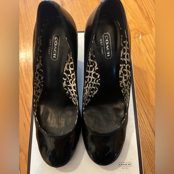 Coach Wedges - Picture 4 of 9